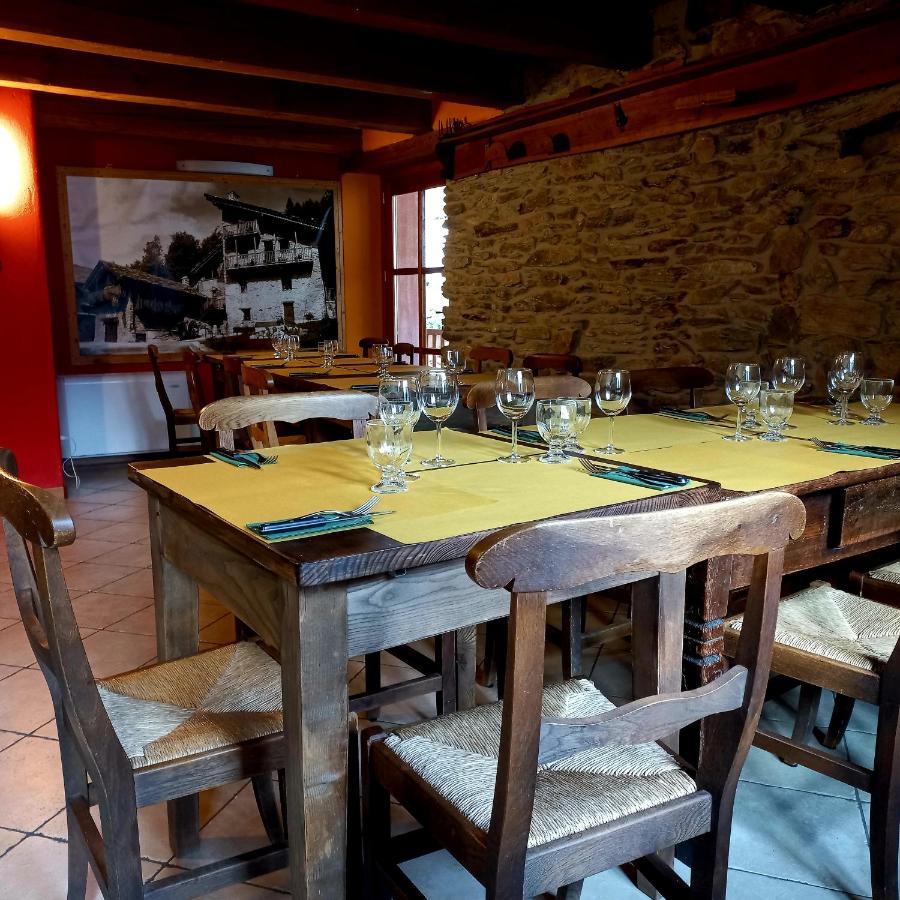 Albergo Diffuso La Marmu Osteria Della Croce Bianca Marmora Exteriér fotografie